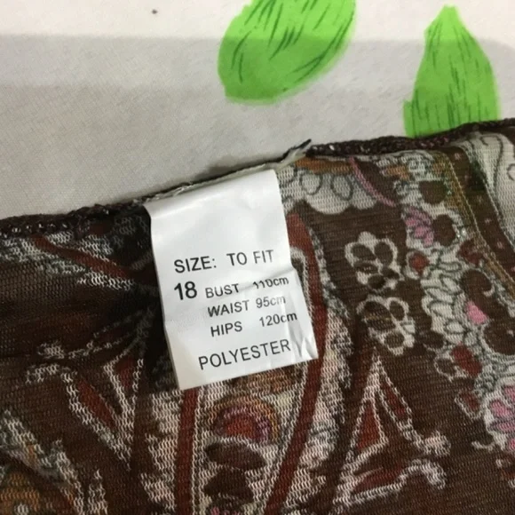 Velvet and sheer top size 18 - Picture 6 of 6